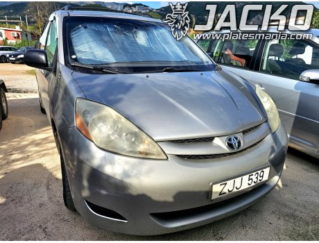 ZJJ 539, Toyota Sienna