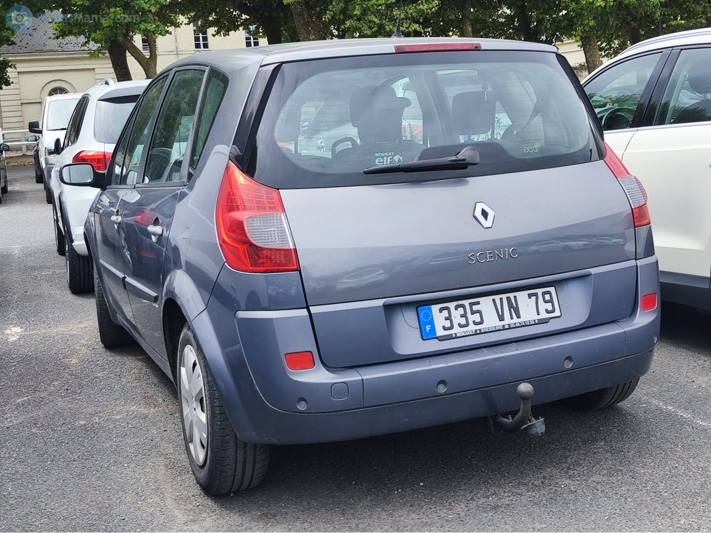335 VN 79, Renault Scénic 2nd gen (J84), 2003–2009