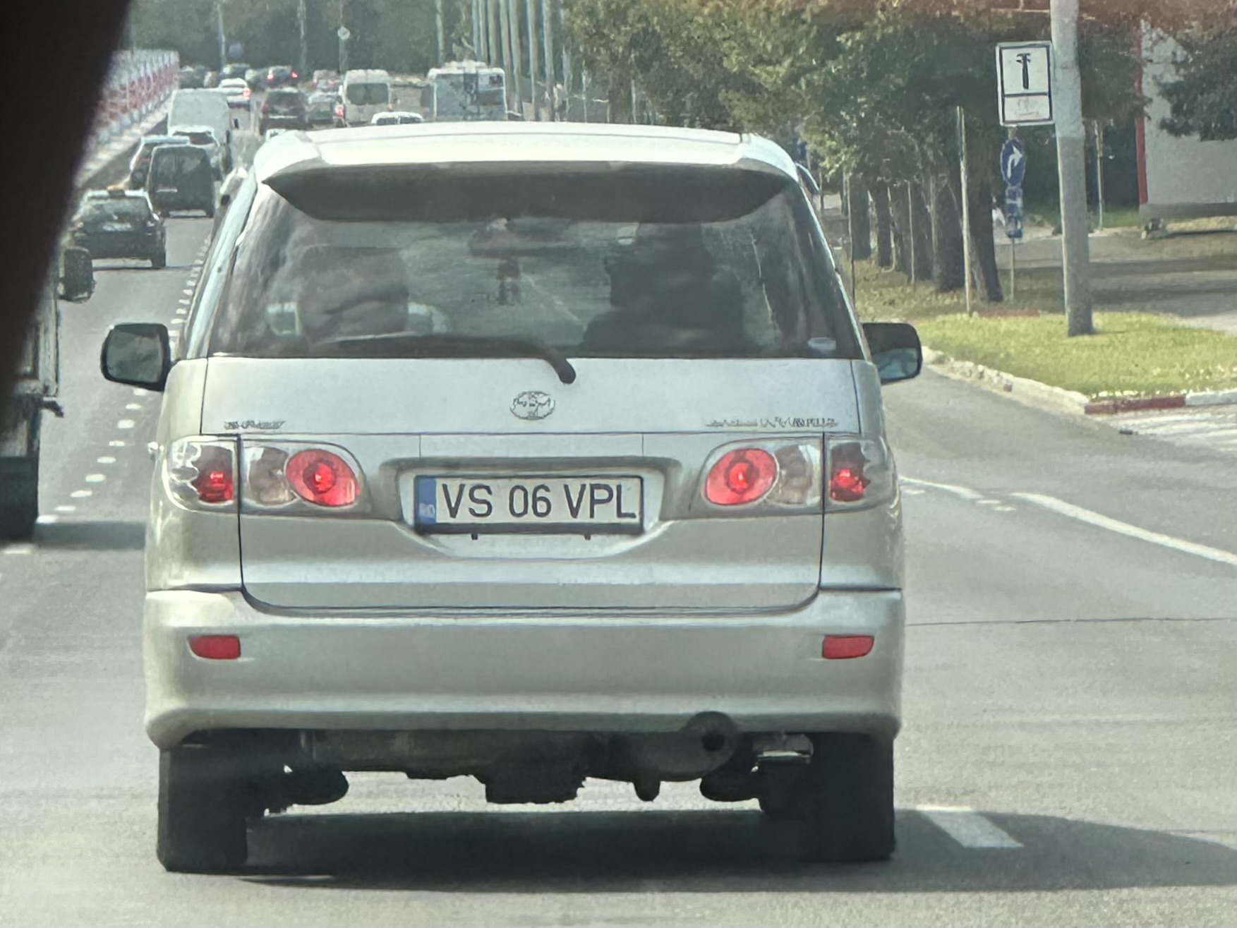 VS 06 VPL, Toyota Estima 2nd gen (R10/R30/R40), 2000–2005