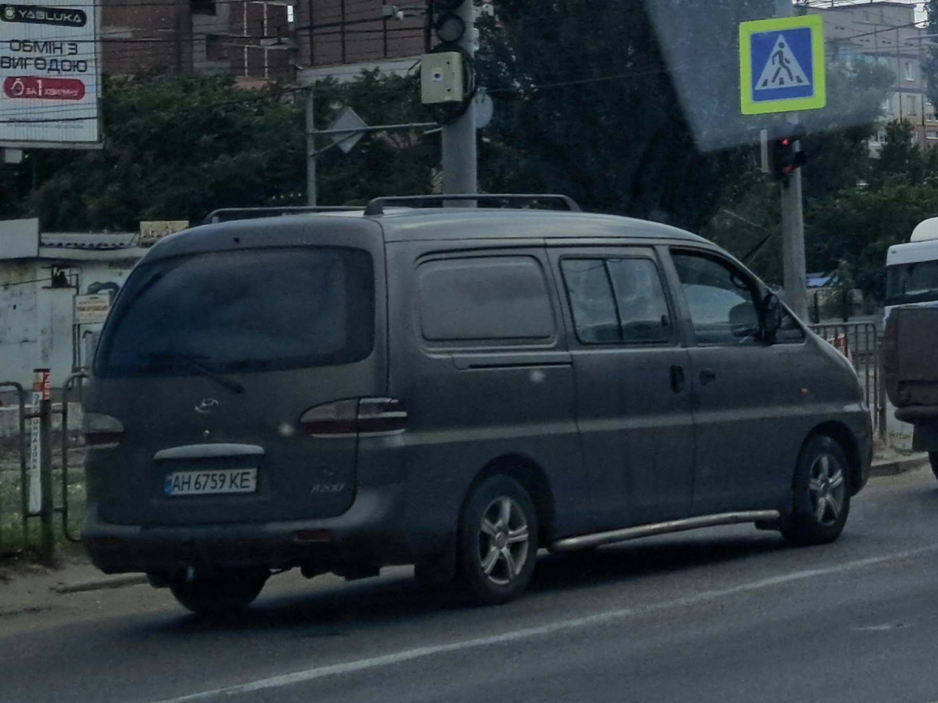 AH 6759 KE, Hyundai H200 1st gen Van (A1; NL-market), 1997–2007