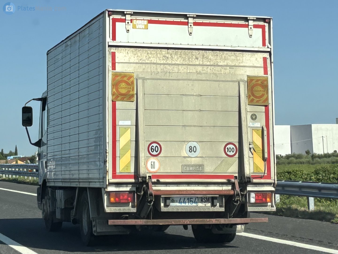 44154, Nissan Atleon 1st gen (B440/B660), 2000–2004