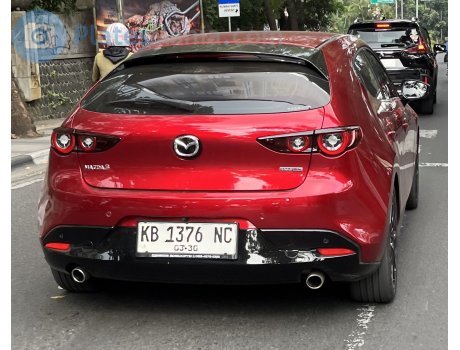 KB 1376 NC, Mazda 3