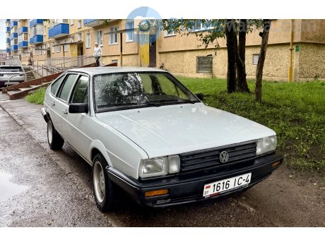 1616 IC-4, Volkswagen Passat