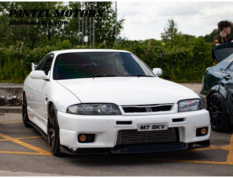 M7 SKV, Nissan Skyline