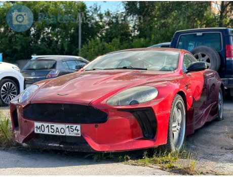 м015ао154, Aston Martin DB9