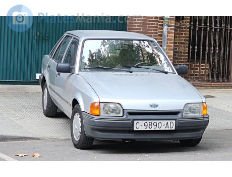 C 9890 AD, Ford Escort