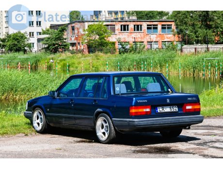 LR-652, Volvo 740