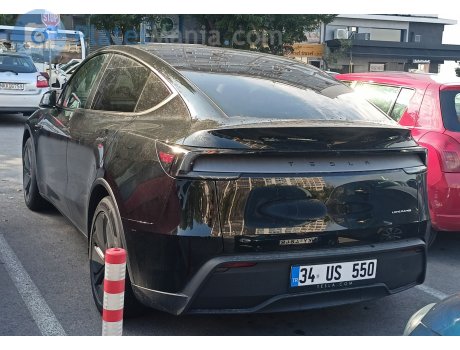 34 US 550, Tesla Model Y