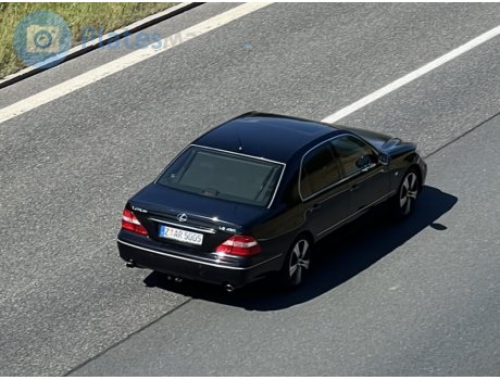 Z AR 5005, Lexus LS