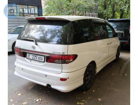 08 225 ABW, Toyota Estima