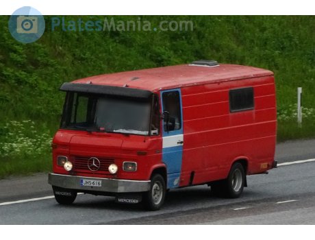 JHS-616, Mercedes-Benz T2