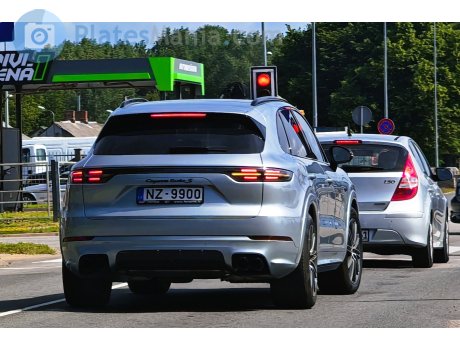 NZ-9900, Porsche Cayenne