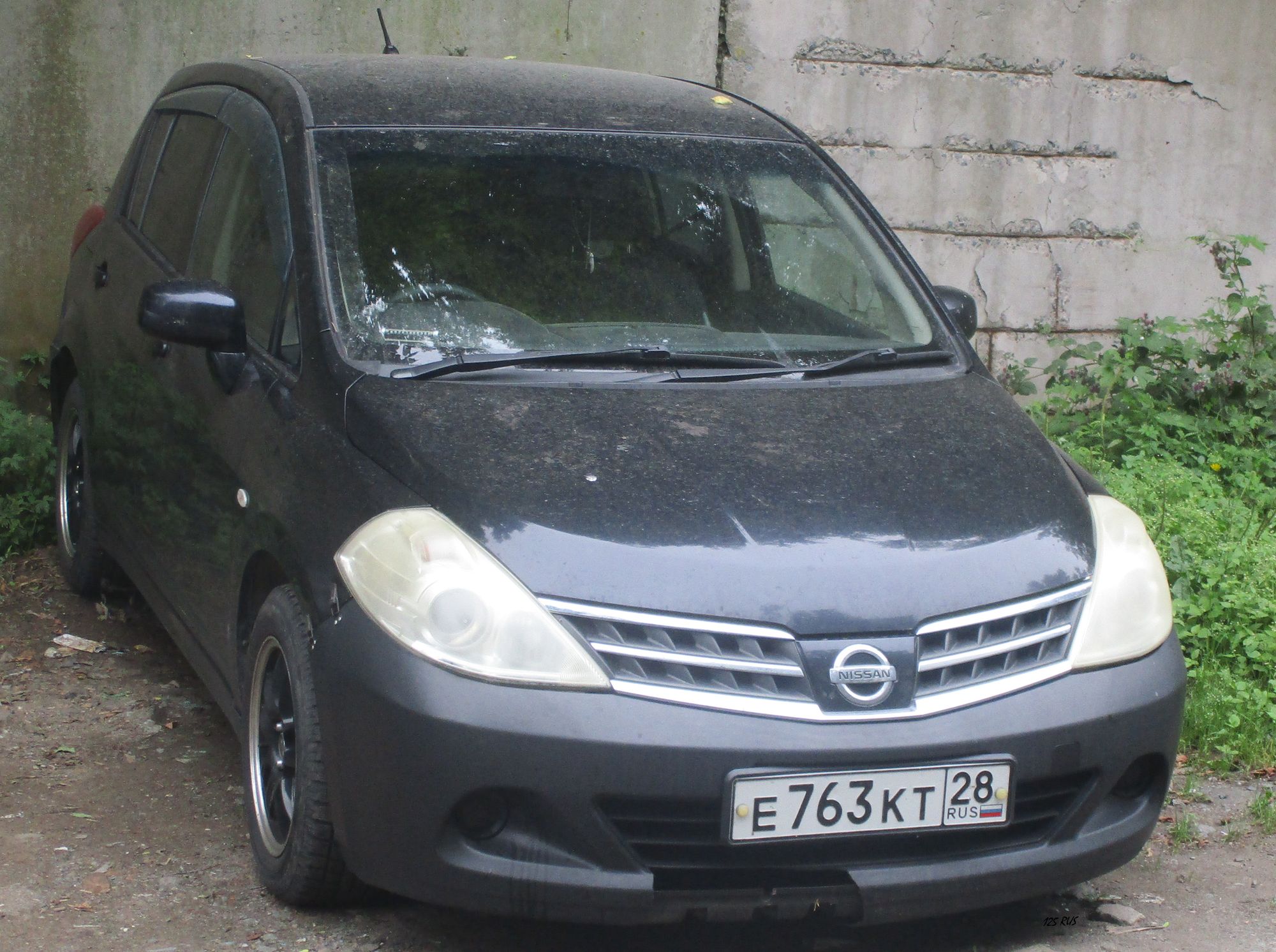 е 763 кт 28, Nissan Tiida 1st gen Hatch (C11), 2004–2012