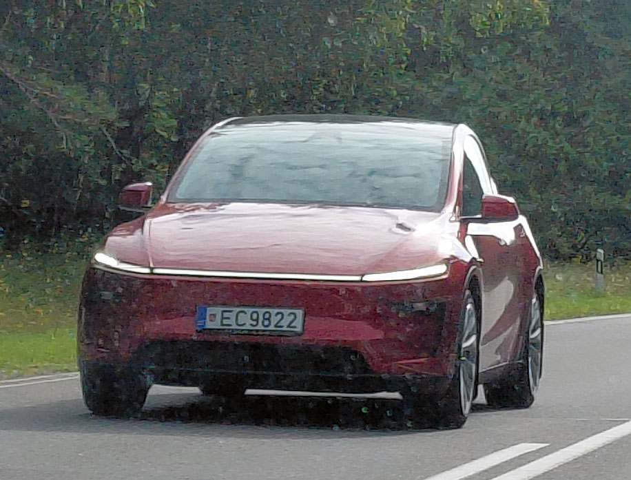 EC9822, Tesla Model Y 1st gen (5YJY), facelift, 2025–