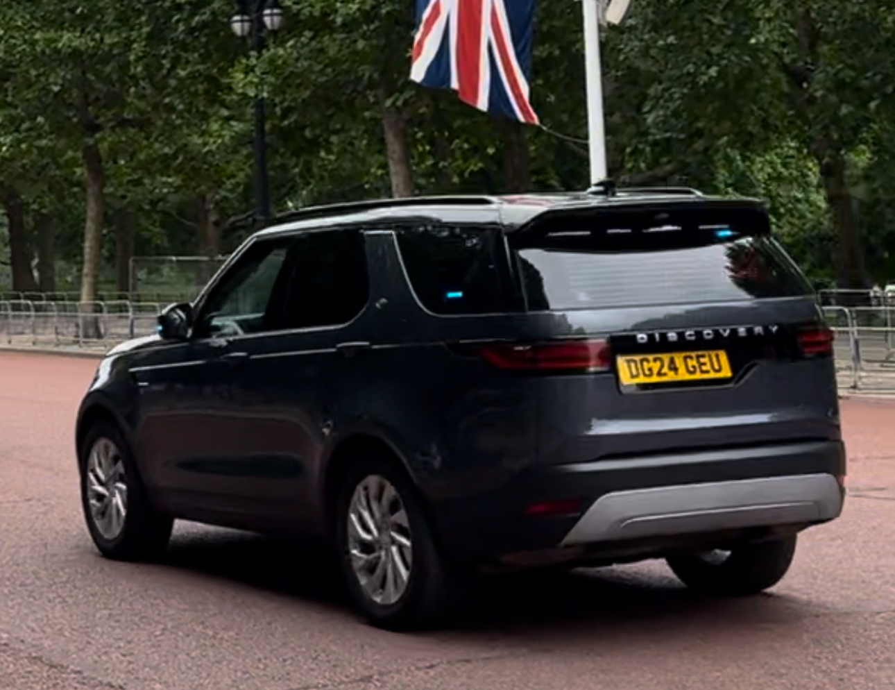 DG24GEU, Land Rover Discovery 5th gen (L462), 2017–