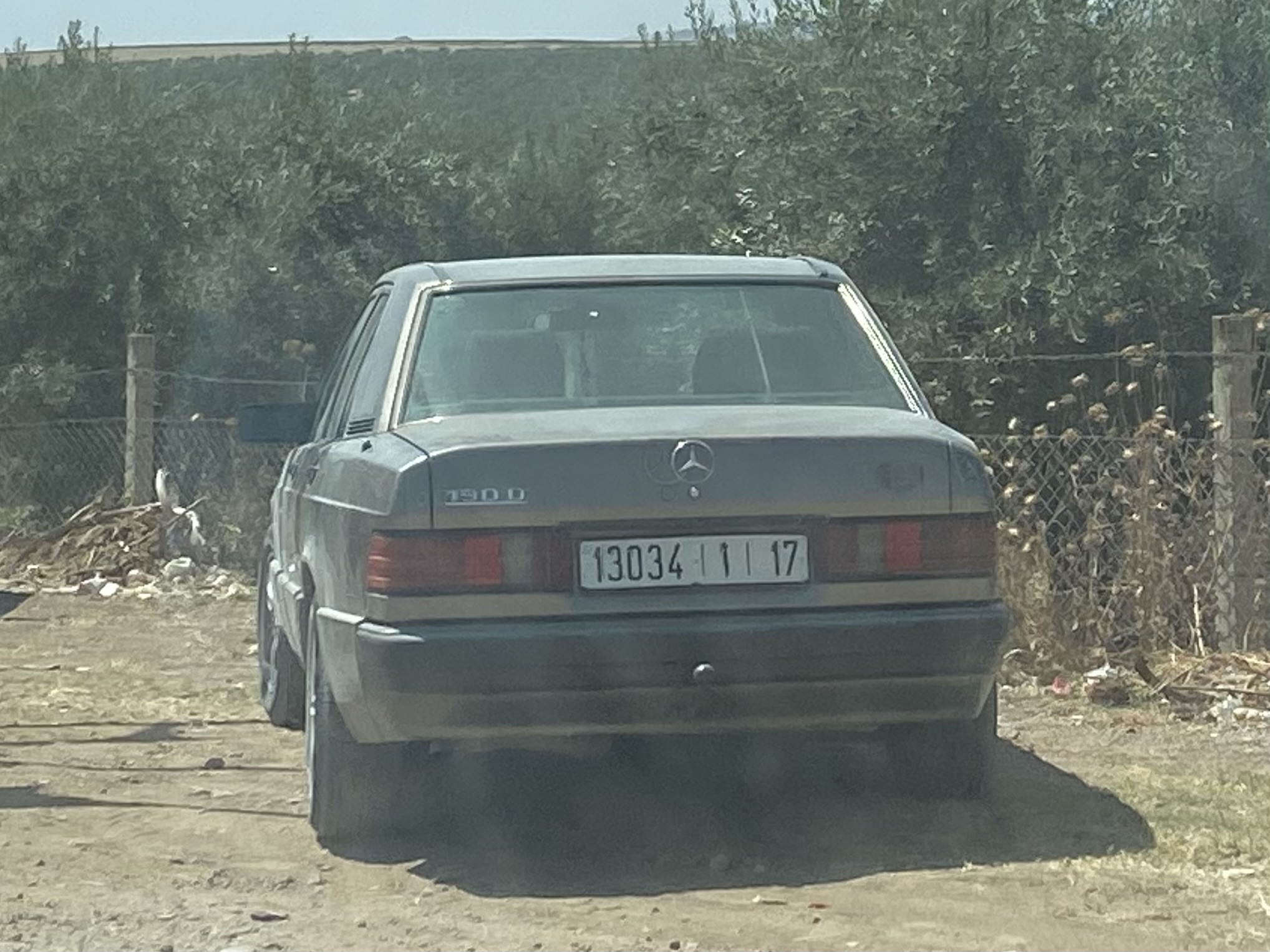 13034|أ|17, Mercedes-Benz C-Klasse 190 Sedan (W201), 1982–1993