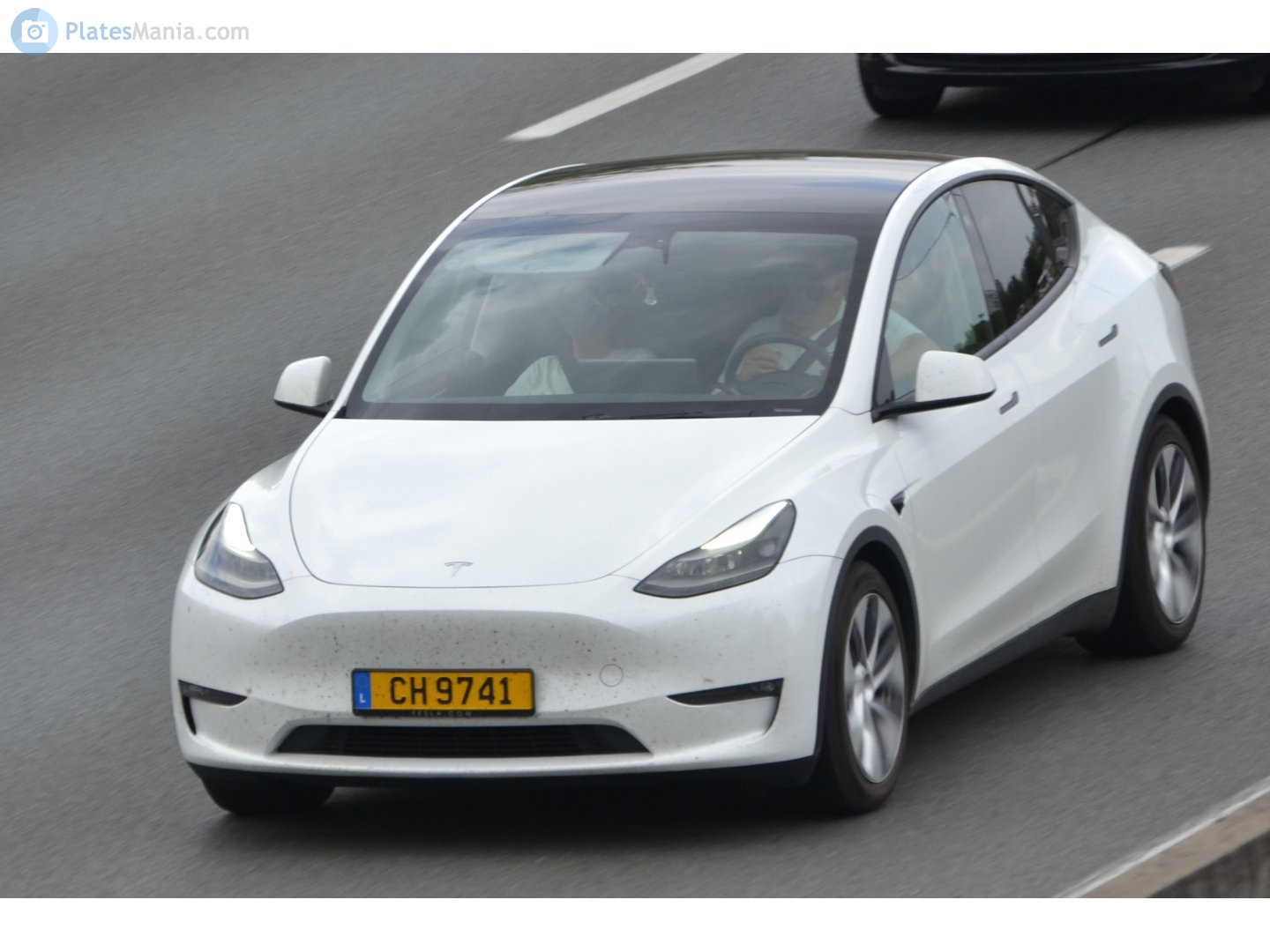 CH 9741, Tesla Model Y 1st gen (5YJY), 2020–2025
