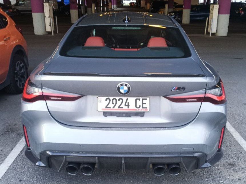 2924 CE, BMW M4 