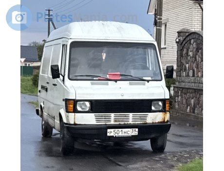 р501нс39, Mercedes-Benz T1