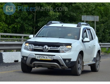 х859ка142, Renault Duster