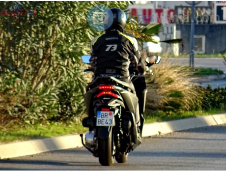 BR BE43, Honda Forza