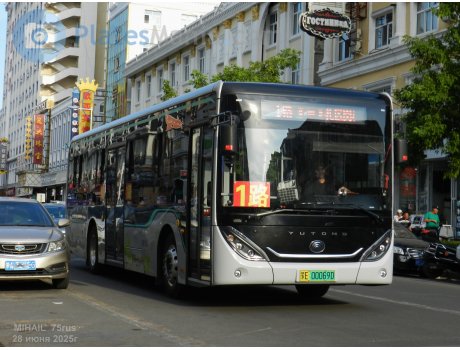 蒙E·00069D, Yutong E10
