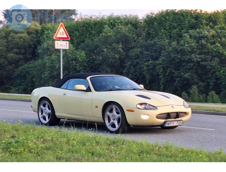 MPY 786, Jaguar XK