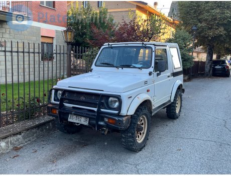 AS 392 JB, Suzuki Samurai