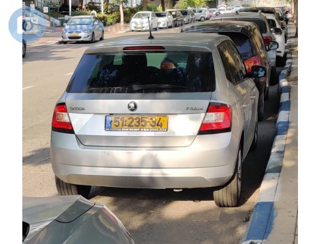 51-235-34, Skoda Fabia