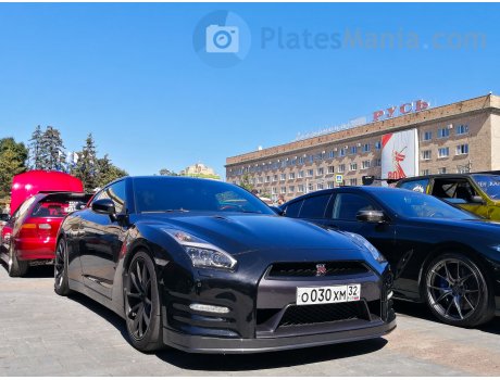 о030хм32, Nissan GT-R