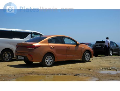 о856кр27, Kia Rio