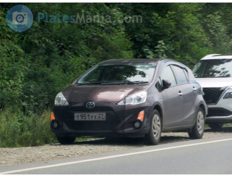 т951ух27, Toyota Aqua