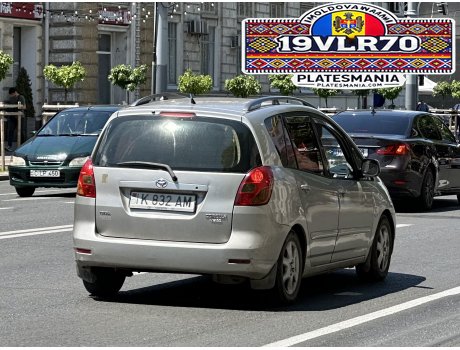 K 832 AM, Toyota Corolla Verso
