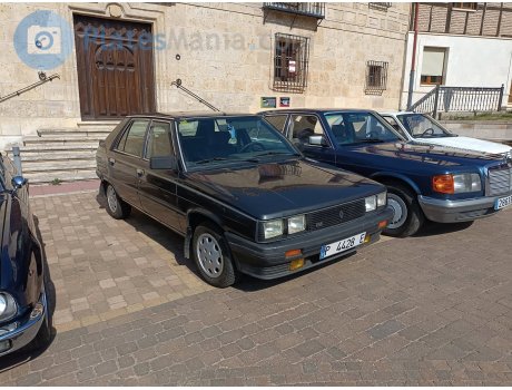 P 4428 E, Renault 11