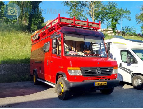 BX-GF-36, Mercedes-Benz T2