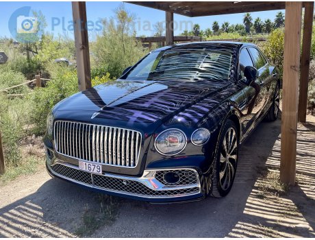 1679, Bentley Flying Spur