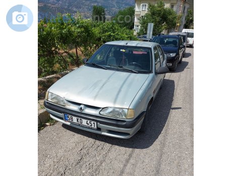 58 KD 451, Renault 19
