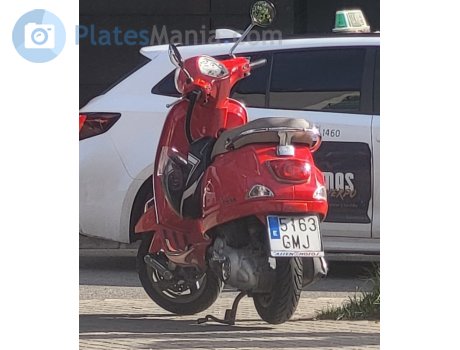5163 GMJ, Vespa LX