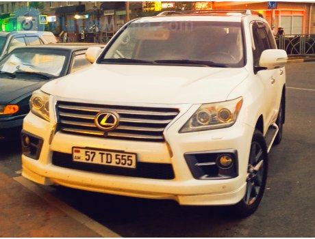 57 TD 555, Lexus LX