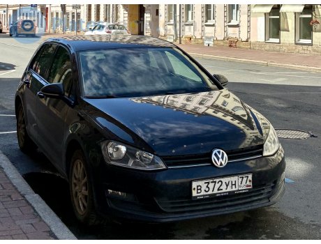 в372ун77, Volkswagen Golf