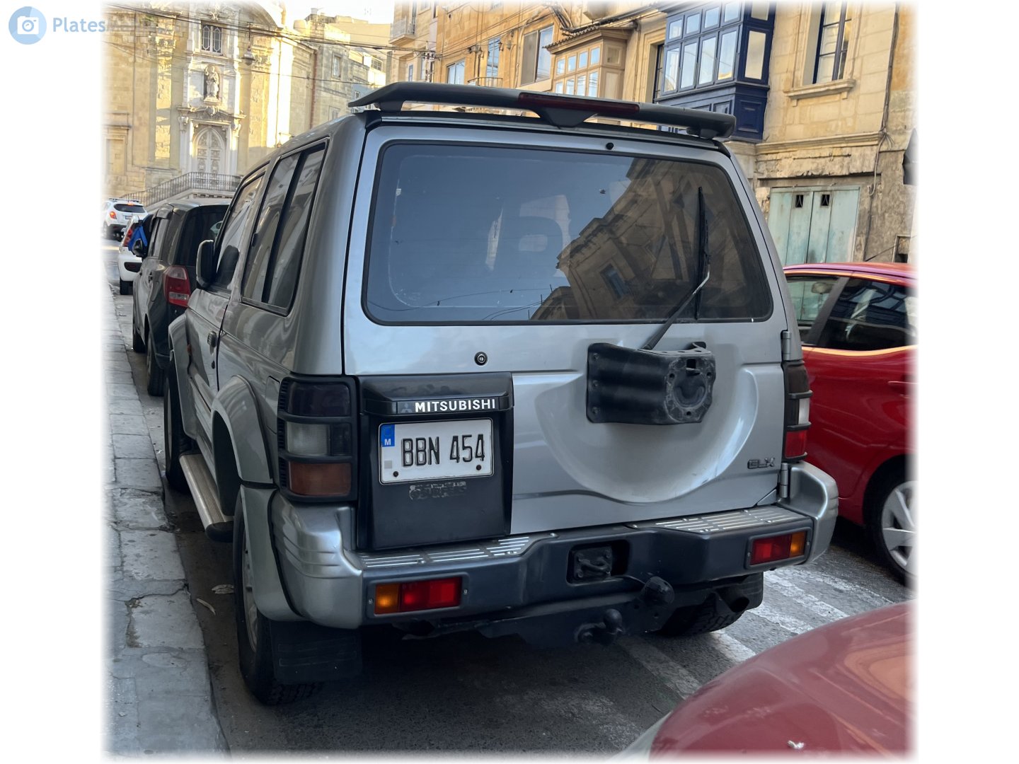 BBN 454, Mitsubishi Pajero 2nd gen 3-door SUV (V20/NH/NJ/NK/NL), 1991–1999