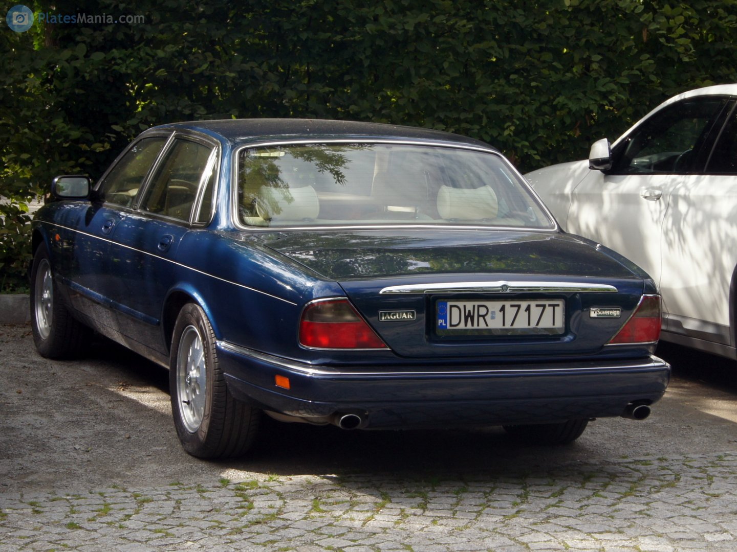 DWR 1717T, Jaguar Sovereign 3rd gen (X300), 1994–1997