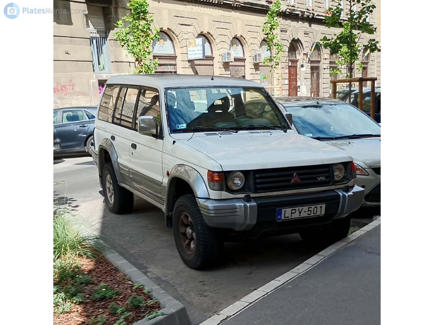 LPY-501, Mitsubishi Pajero 2nd gen 5-door SUV (V40/NH/NJ/NK/NL), 1991–1999 (–2008 for PH-market)