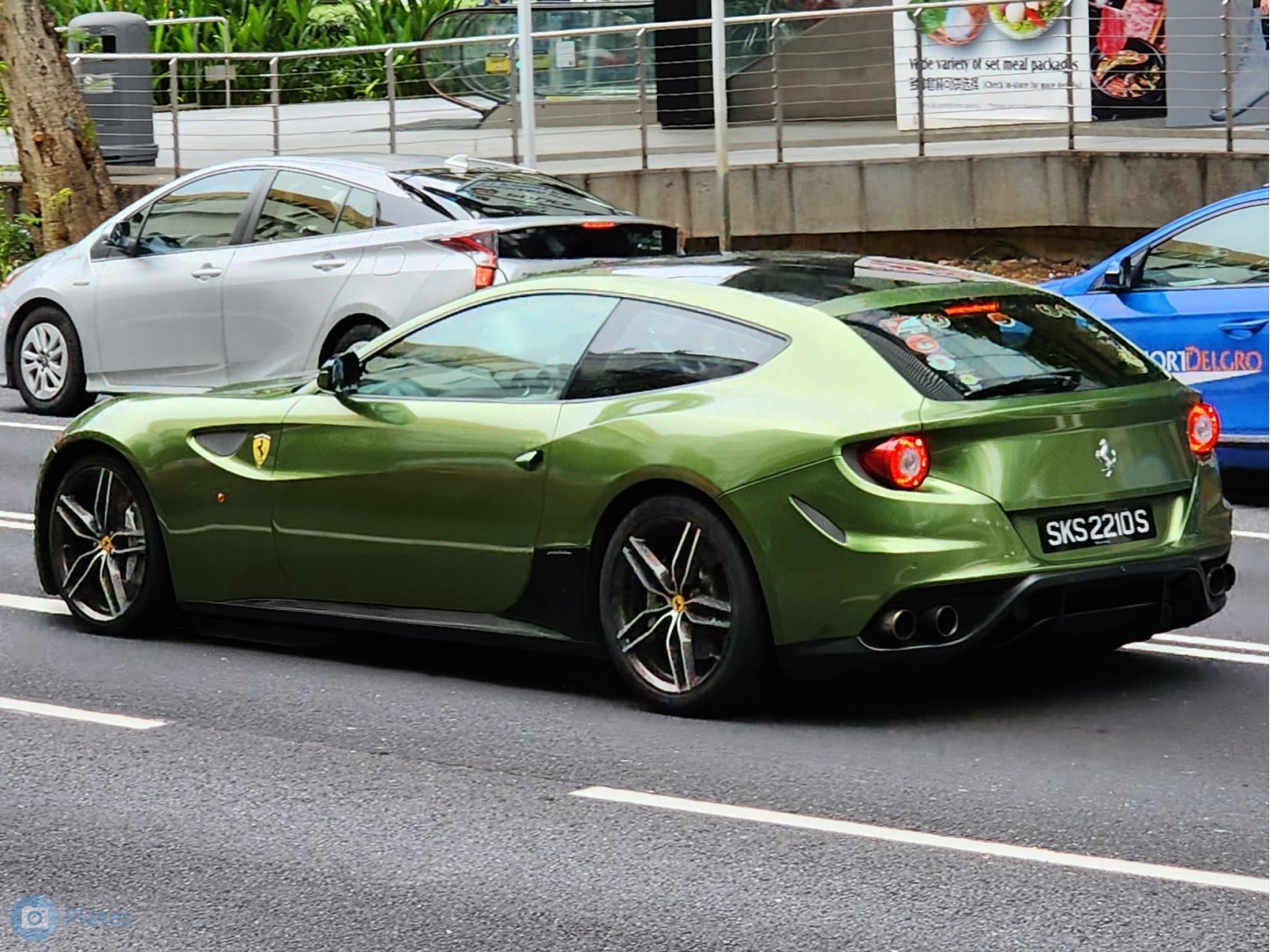 SKS 2210 S, Ferrari FF 1st gen (F151), 2011–2016