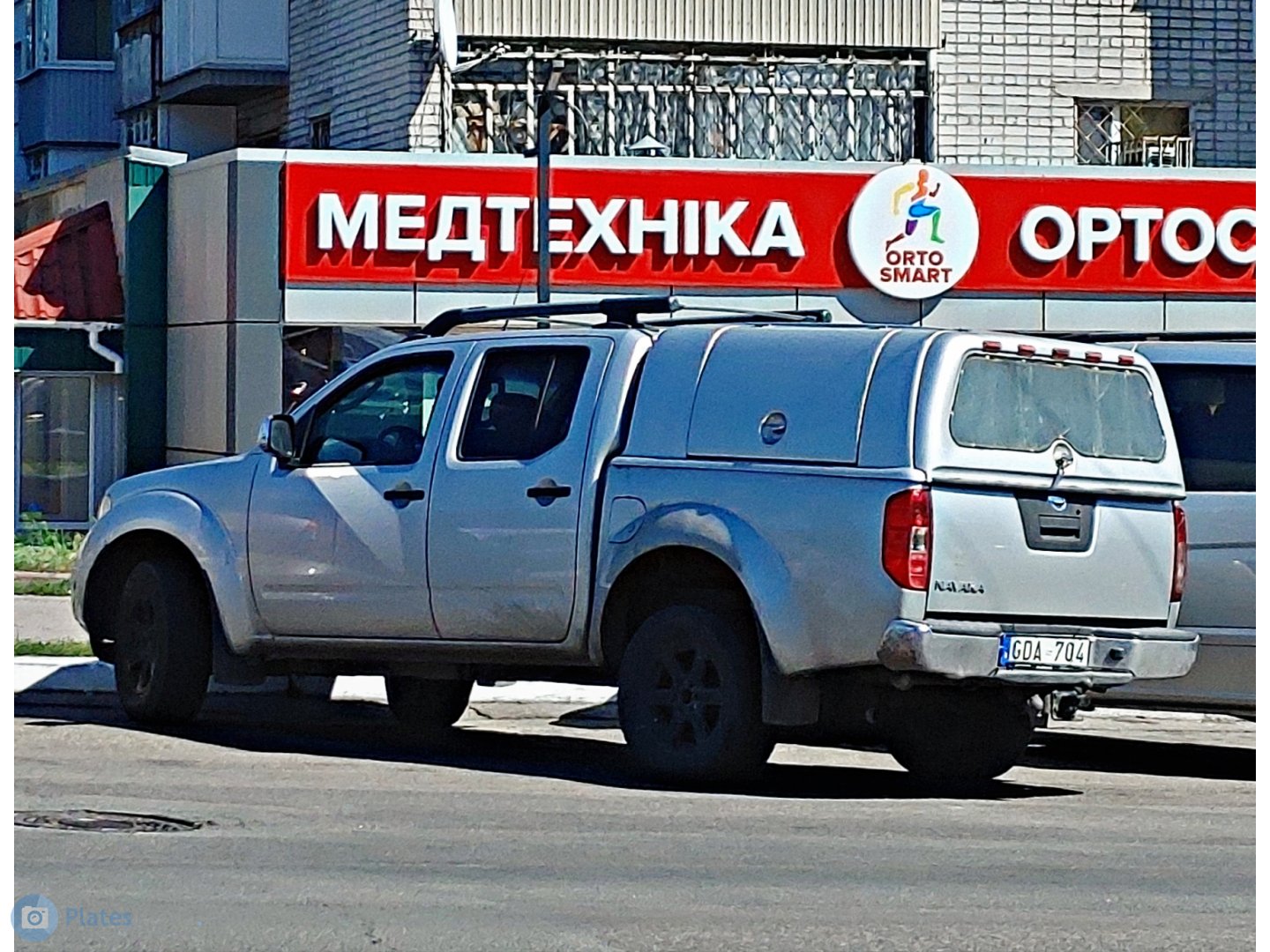 GDA 704, Nissan Navara 3rd gen (Frontier) (D40), 2005–2015