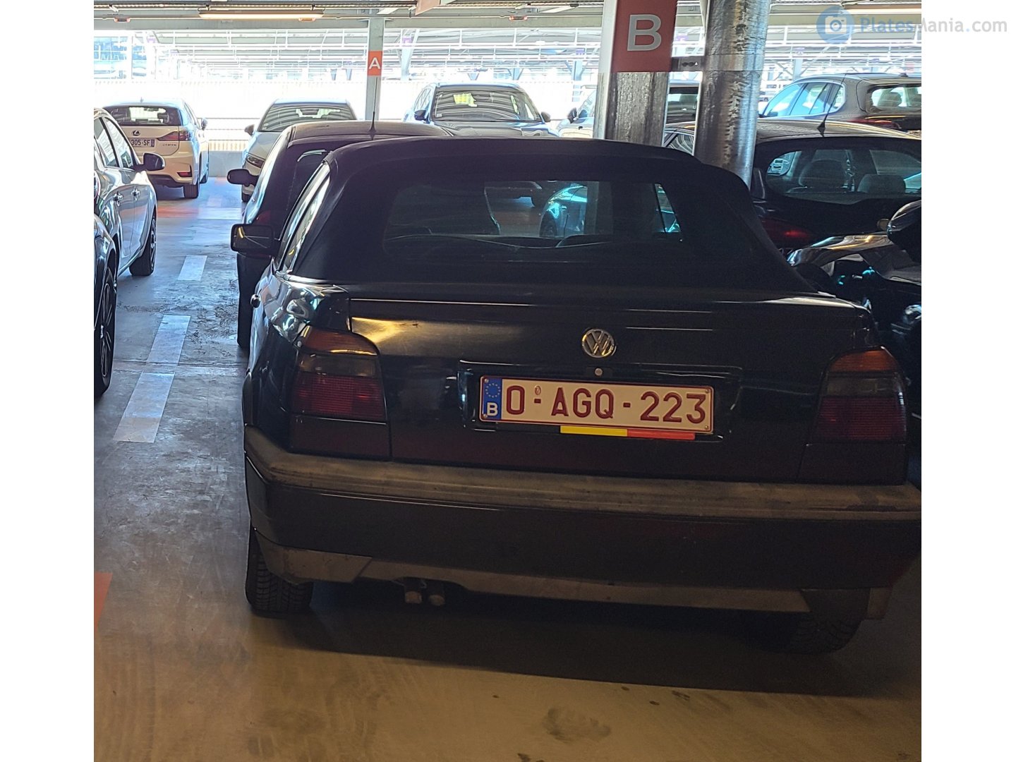 O-AGQ-223, Volkswagen Golf 