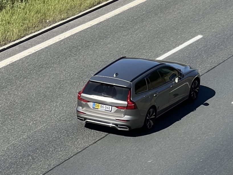 DB 86041, Volvo V60 2nd gen (225/257), 2018–