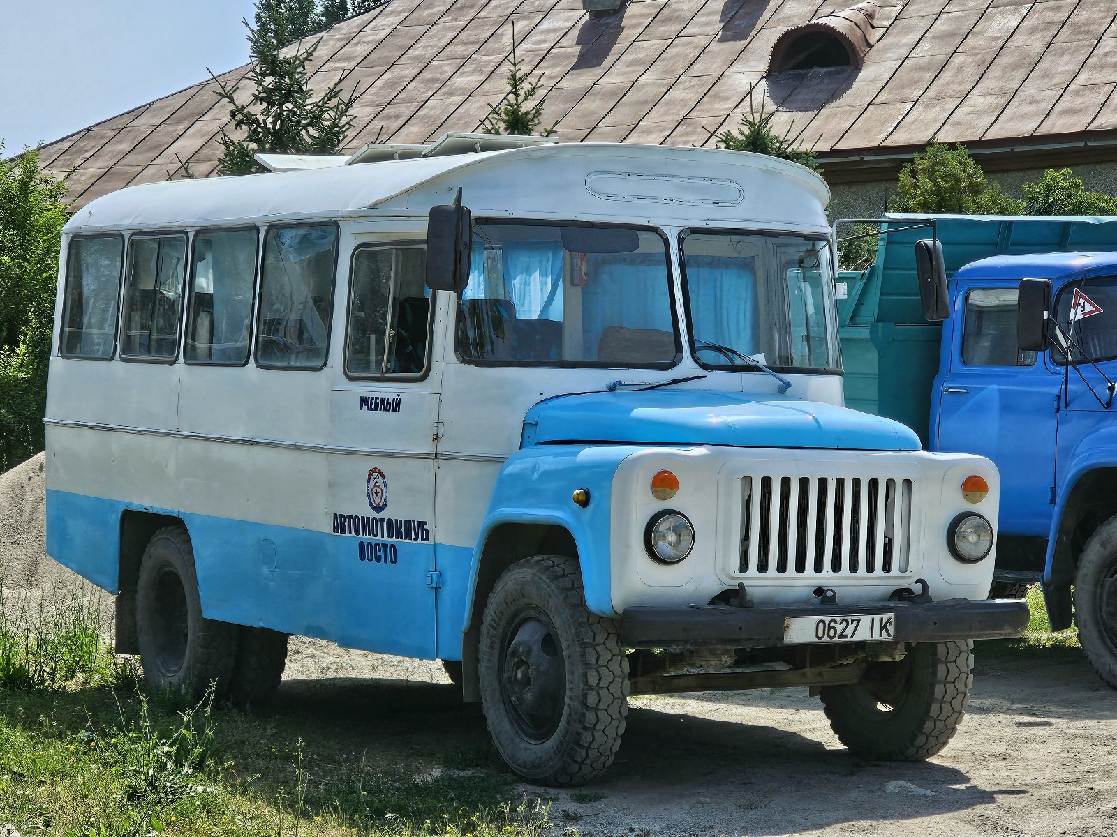 0627 IK, GAZ 52/53 ТАРЗ-002, 1976–1993