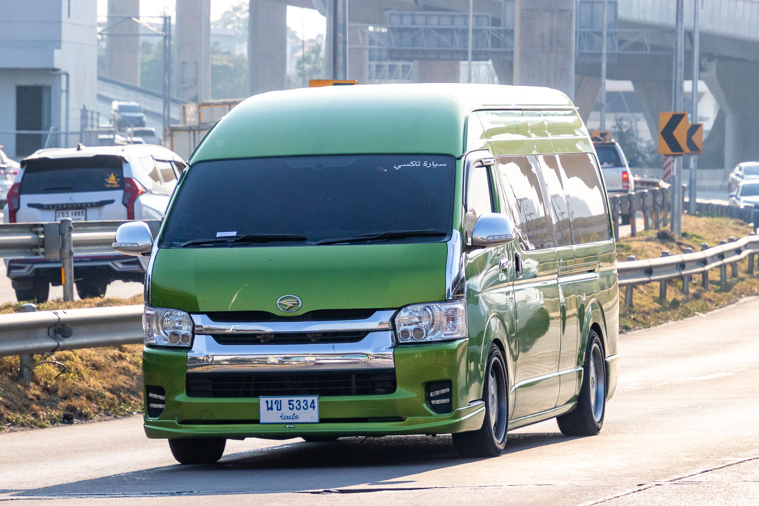 นข 5334, Toyota Commuter 1st gen (H200; TH-market), 2004–2019