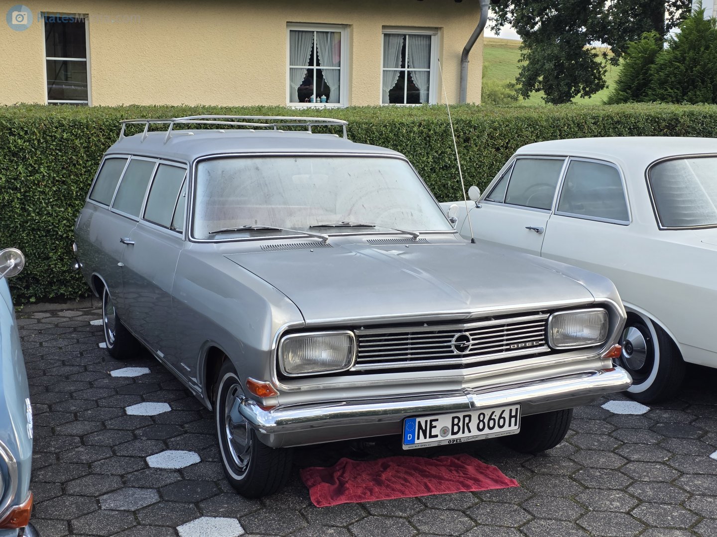 NE BR 866 H, Opel Rekord 2nd gen Caravan (B), 1965–1966